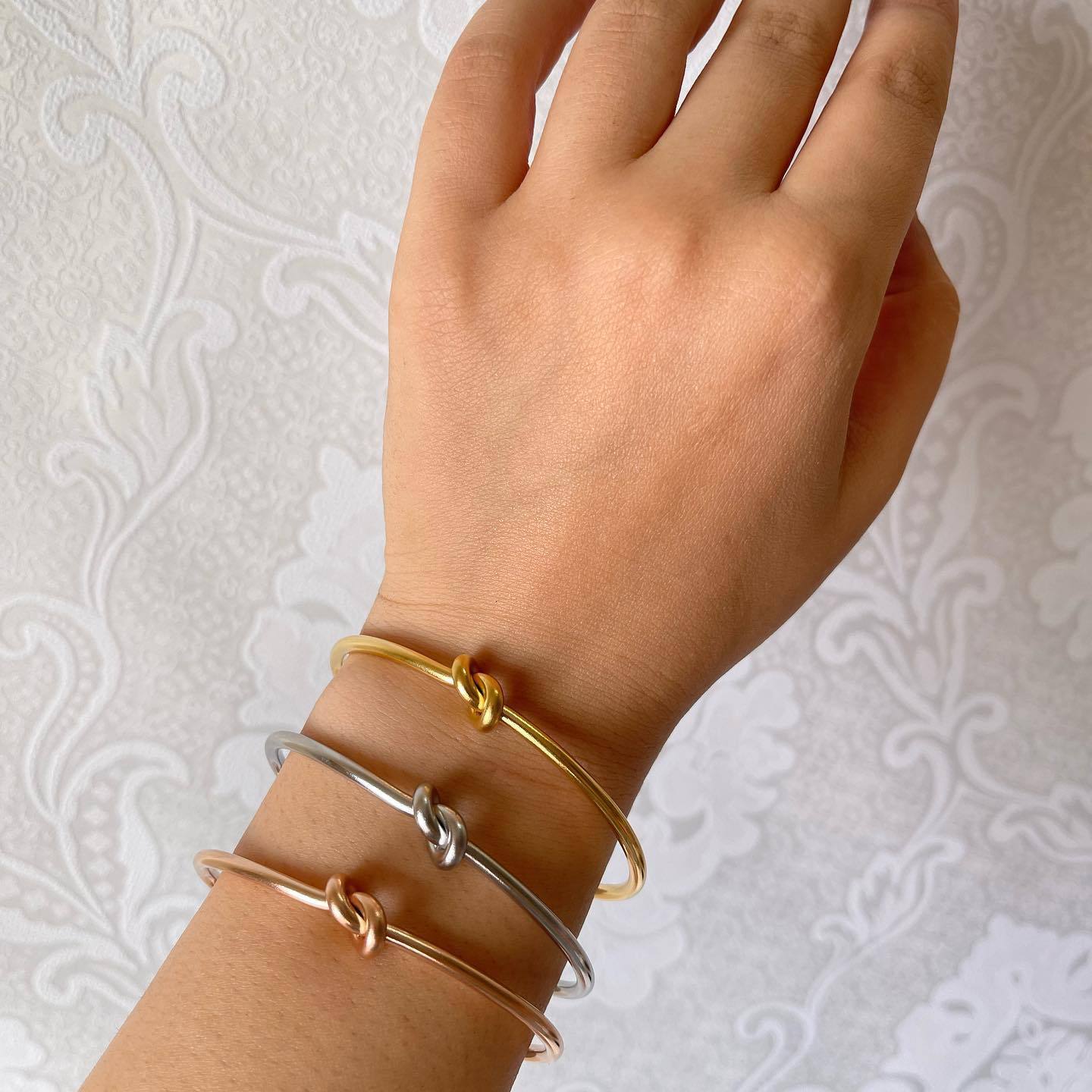 Korean Fashion Simple Versatile Knot Open DIY Men's Women's Bracelet Yiwu Product