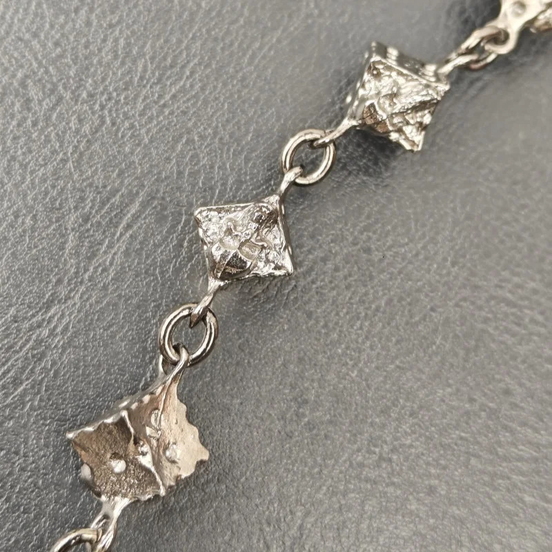 Retro DIY Dice Put Together Skull Pants Chain Y2K Fashionable Men And Women Ones Waist Accessories Holiday Gifts 251023