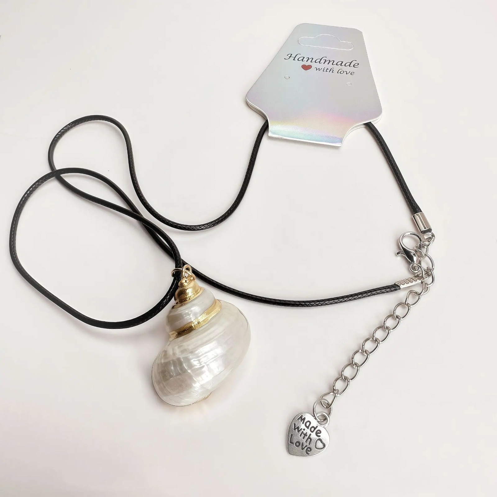 Fashion Baroque Imitation Pearl Clavicle Chain Summer Women Vacation Handmade Natural Conch Necklace Adult Jewelry 251016