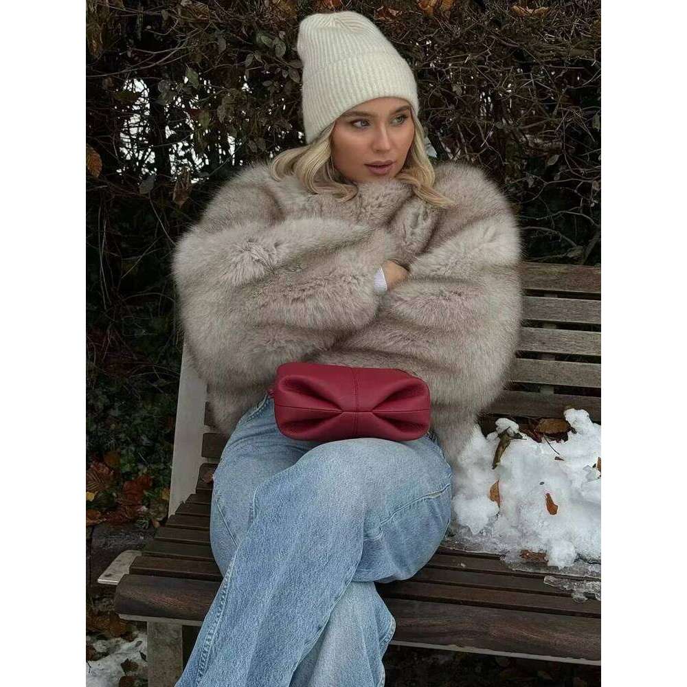2025 Fashion Women's Artificial Fur Effect Short Jacket Winter Female Thick High Street Vintage Loose Warm Streetwear