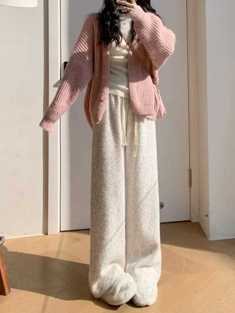 Velvet Rainbow Knitted Pants Womens Autumn Winter New High Waist Draping Pants Casual Straight Wide Leg Sweatpants Soft PlushT251025