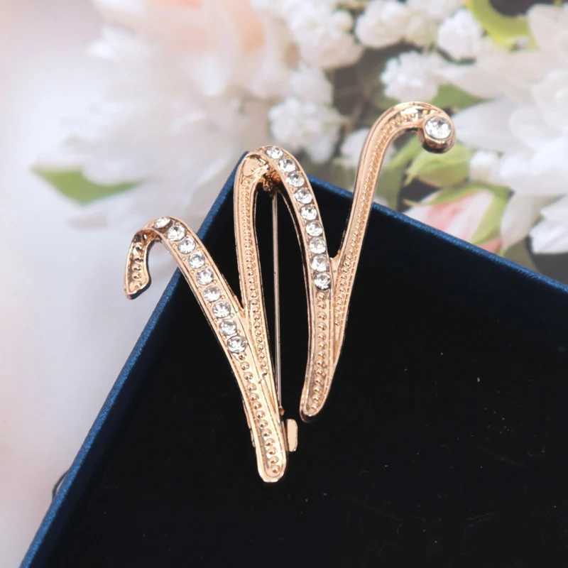 Fashion Women Rhinestone Brooch AZ English Letter Gold Color Metal Pins Crystal Alphabet Jewelry Shirt Clothes Accessories Gift J251115