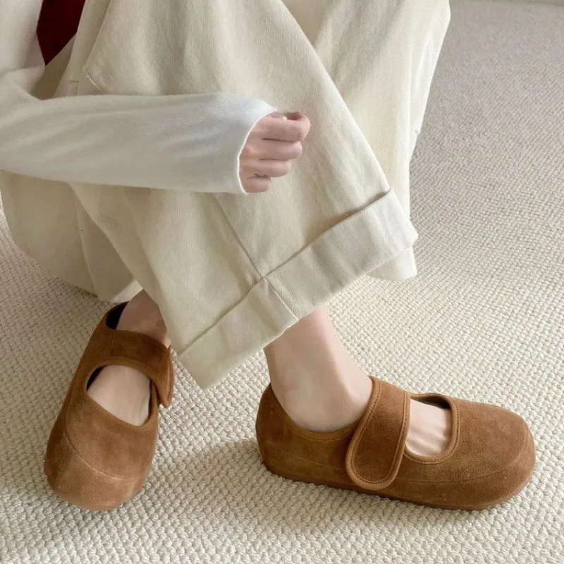 Retro Soft Bottom round Head Mary Jane Shoes Womens Spring Casual Japanese Sle Gentle Wind Bean Shoes 251023
