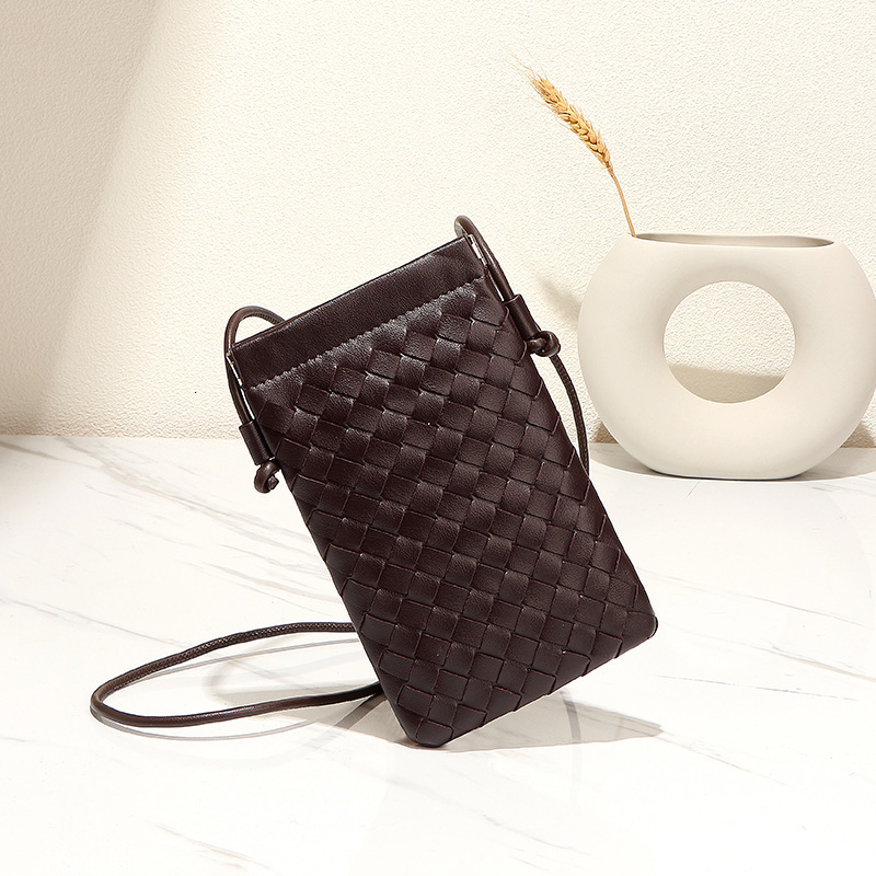 Luxury Brand Designer Bag Spring Summer New Phone Bag Simple Fashion Versatile Shoulder Crossbody Bag Vertical Trendy Textured Handwoven Women's 