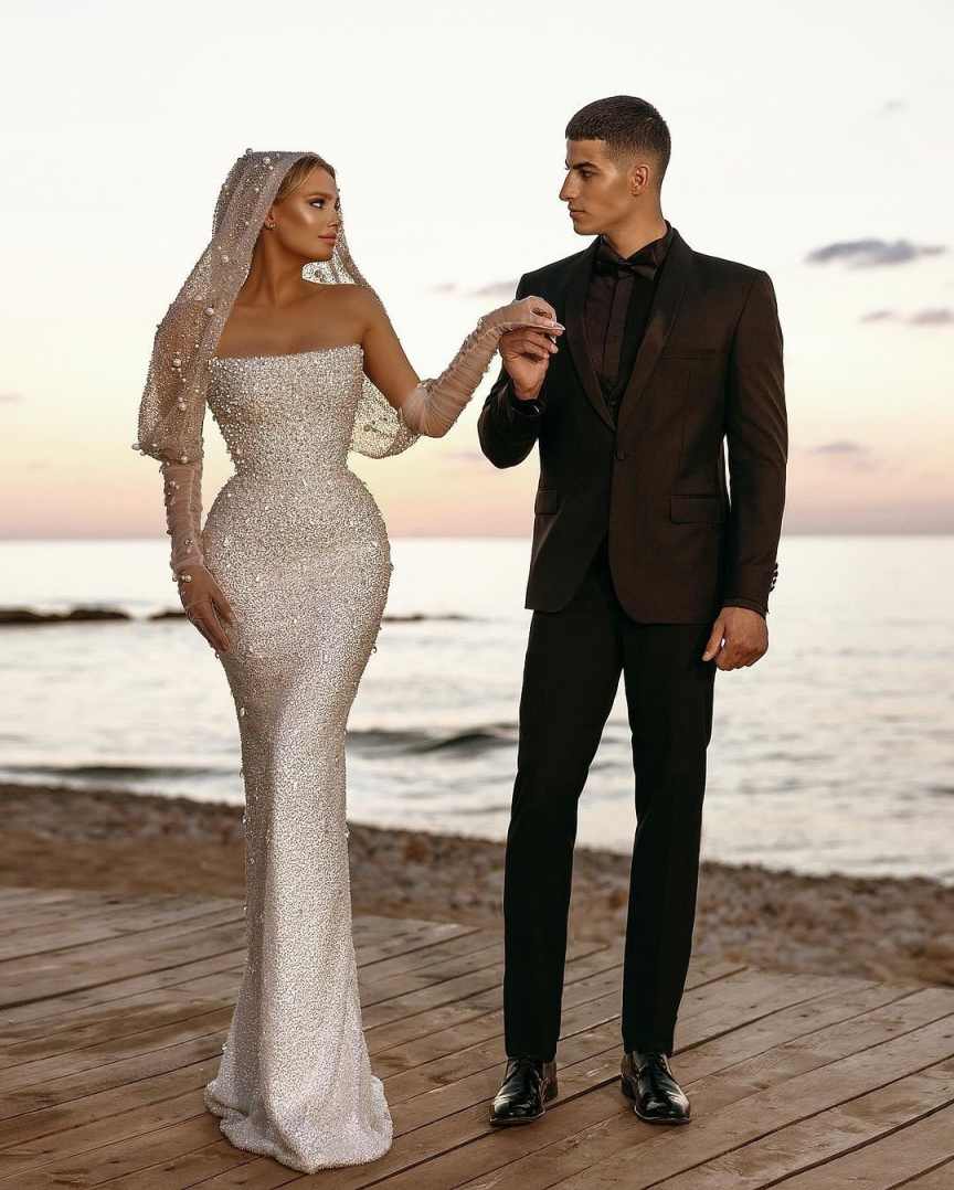 Customzied Wedding Dresses Mermaid Strapless With Bling Sequins Sleeveless Bridal Gowns Plus Size Formal Occasion Robe De Mariee