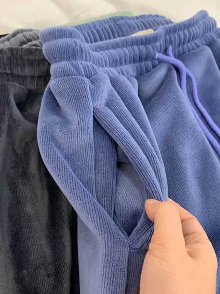 Winter Warm Plush Sweatpants Casual High Waist Plus Velvet Harem Pants Korean Fashion Baggy Womens Oversize 4xl Pantalones 2024T251025