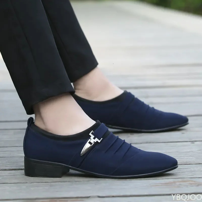 Men Shoes Spring Fashion AllMatch Canvas Shoes Male Large Size Breathable Footwear Casual Business Shoe zapatos hombre 251023