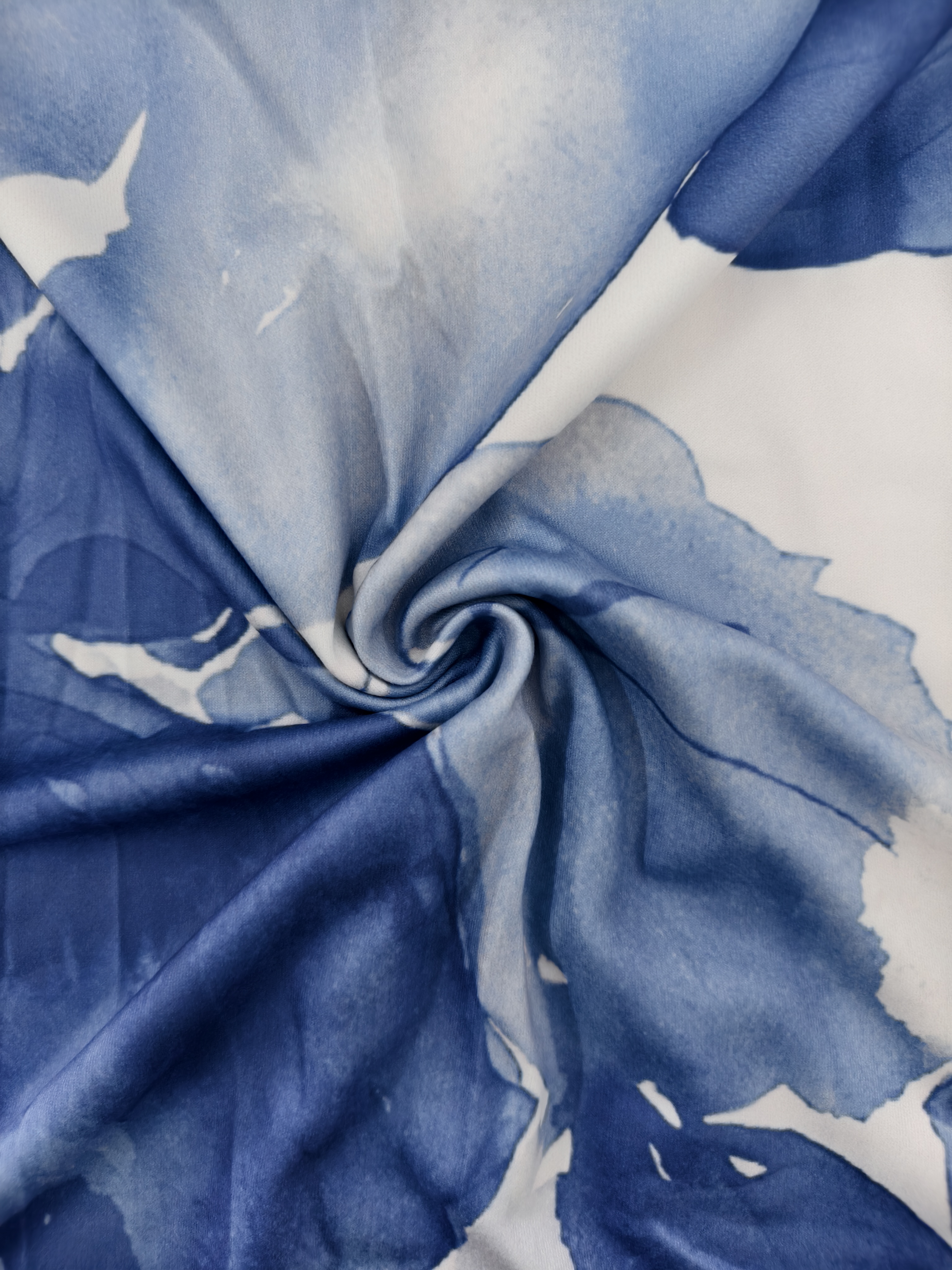 Women's Elegant Ink Floral Printed V-Neck Long Sleeve Midi Dress, Casual Commute Blue & White Dress--CF53903