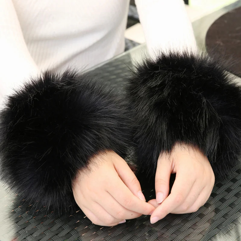 Winter Fur Sleeves Fake Fur Cuffs Female Jackets Cuffs Arm Warmer Fur Hand Ring Wrist Warmer Fur Bracelet Oversleeve 251023