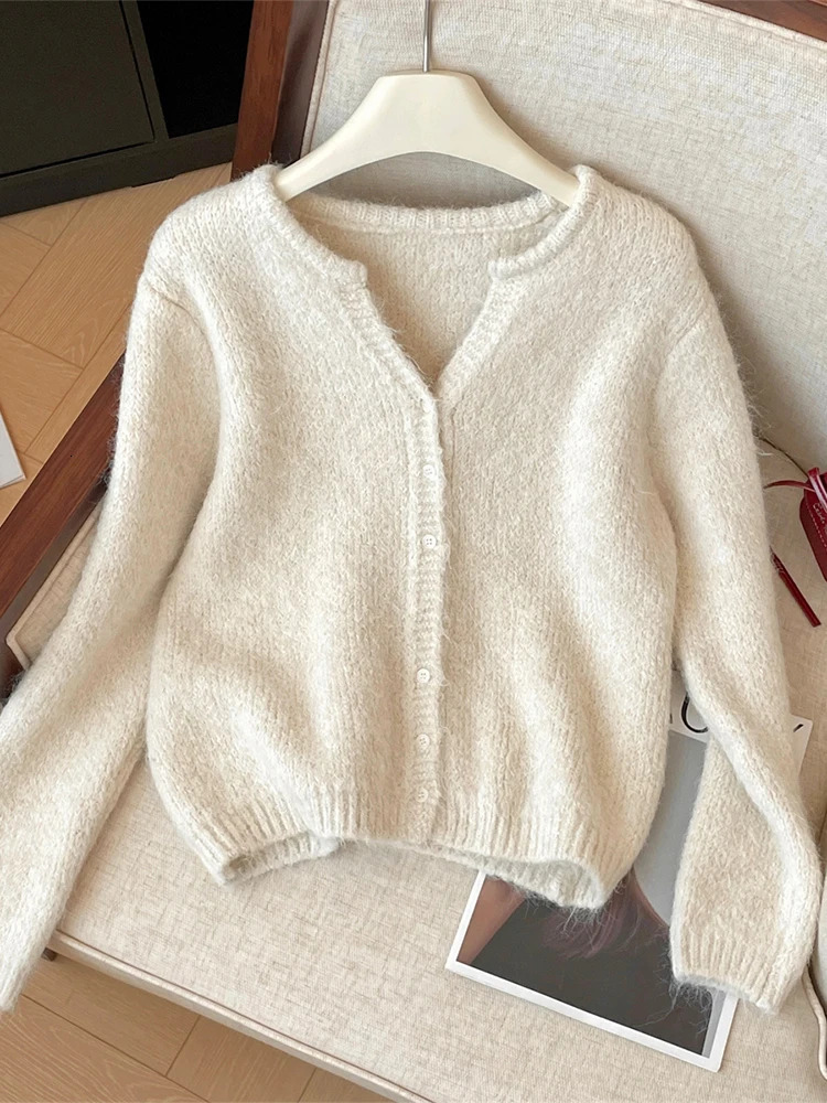 Women Beige Cardigan Cozy Sweater Harajuku Vintage Korean Y2k Long Sleeves VNeck Cashmere Sweaters Jumper 2000s Clothes Autumn 251021