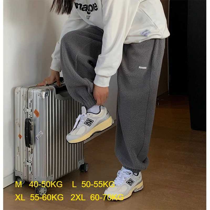 Women Thick Warm Casual Pants Winter Doublesided Lamb Fleece Loose Streetwear Trousers Versatile Casual Beam Foot Home PantsT251025
