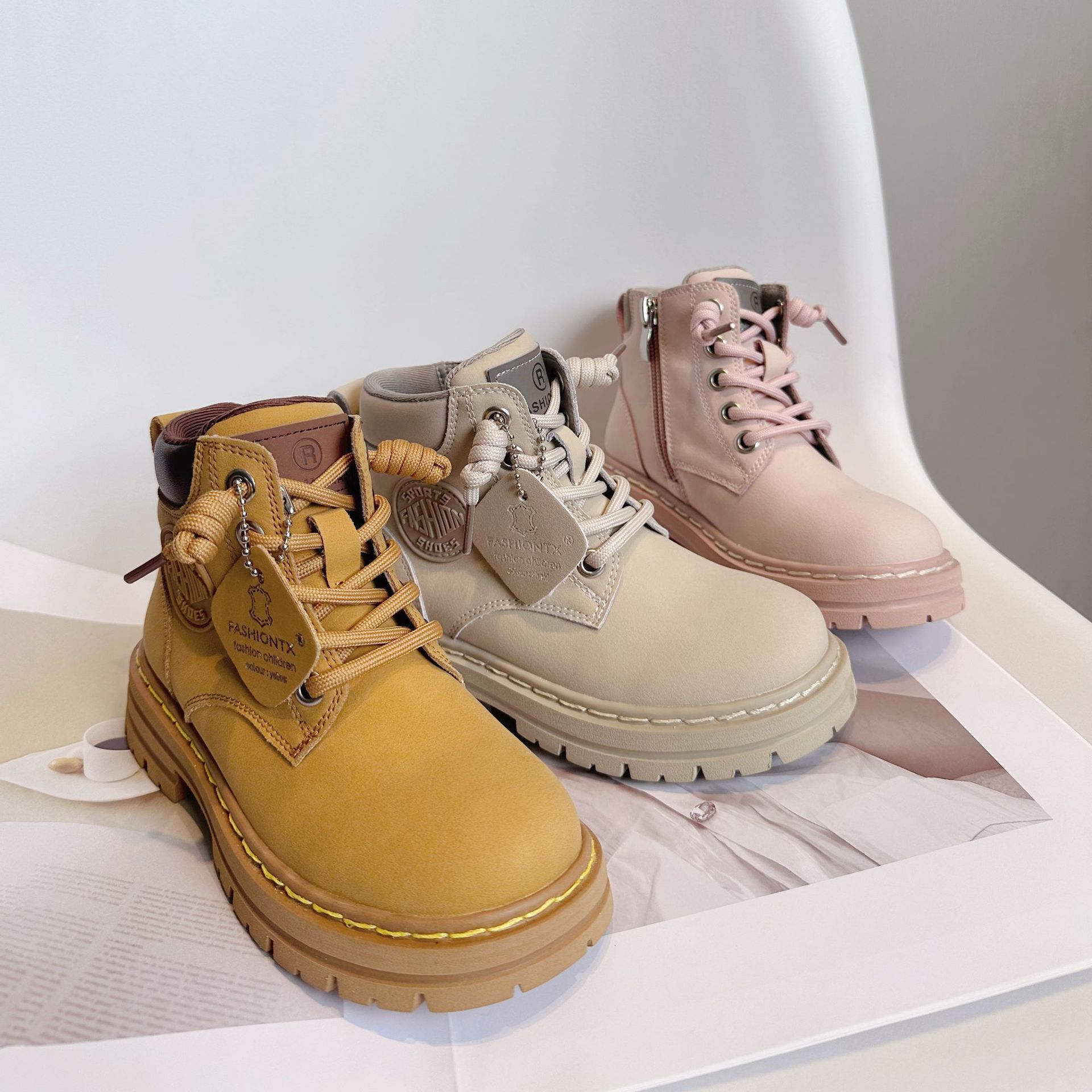 Children's shoe designer fashionable autumn and winter Martin boots genuine leather yellow boots desert boots double cotton boots