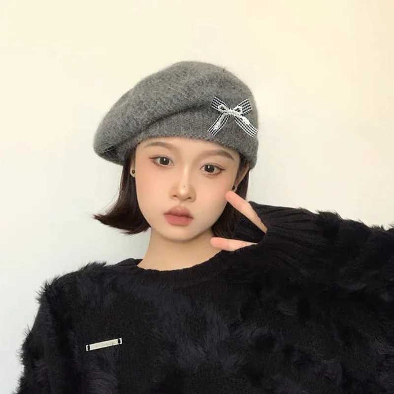 KoreanStyle Bow Knitted Berets for Wen Autumn and Winter Warmth Versatile Beret Hat Fashion Sweet Cute Pr C Y251025