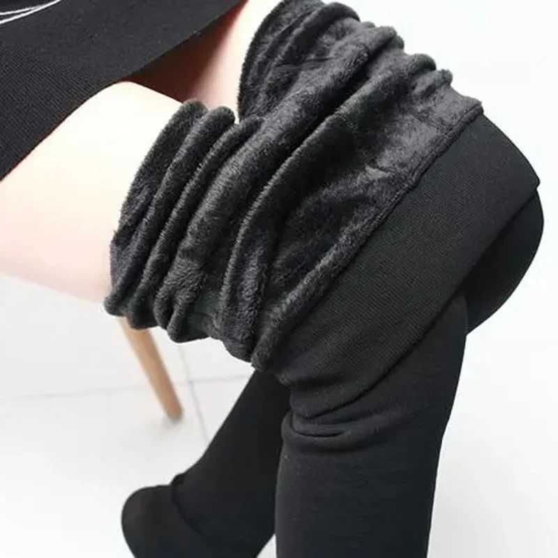 Autumn Winter Thicken Plush Leggings Women All Amtch High Waist Fleece Warm Pantyhose Woman Sexy Tights High Elastic LeggingsT251025