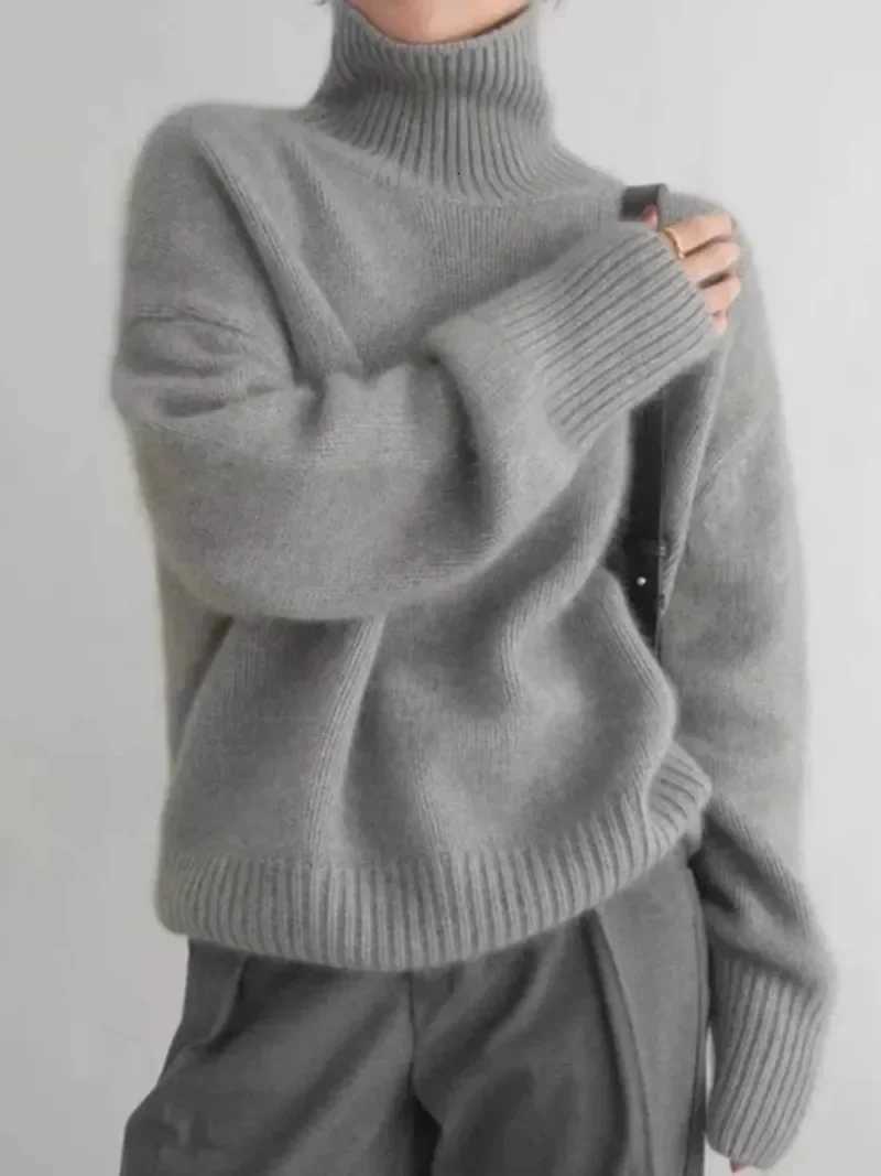 2024 Autumn and Winter New Thick Cashmere Sweater Women High Neck Pullover Sweater Warm Loose Knitted Base Sweater Jacket TopsT251025