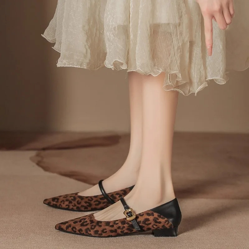 French Shallow Single Shoes Womens Summer Block Heel Vintage Leopard Print Pointed Toe Mary Jane Shoes 251023