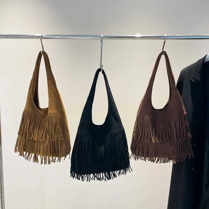 LEFTSIDE Large Tassels Shoulder Bags For Women 2025 Female Trend Y2K Korean Fashion Underarm Bag Lady Handbags And Purses Z251024