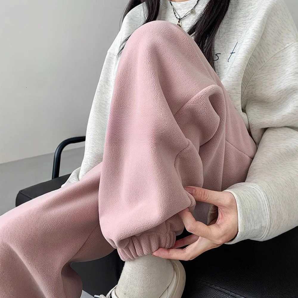 Womens Pant Polar Fleece Sweatpants Women Plush Thick Solid Sportswear Tracksuit Bottoms Thermal Warm Harlan Bound Feet PantsT251025