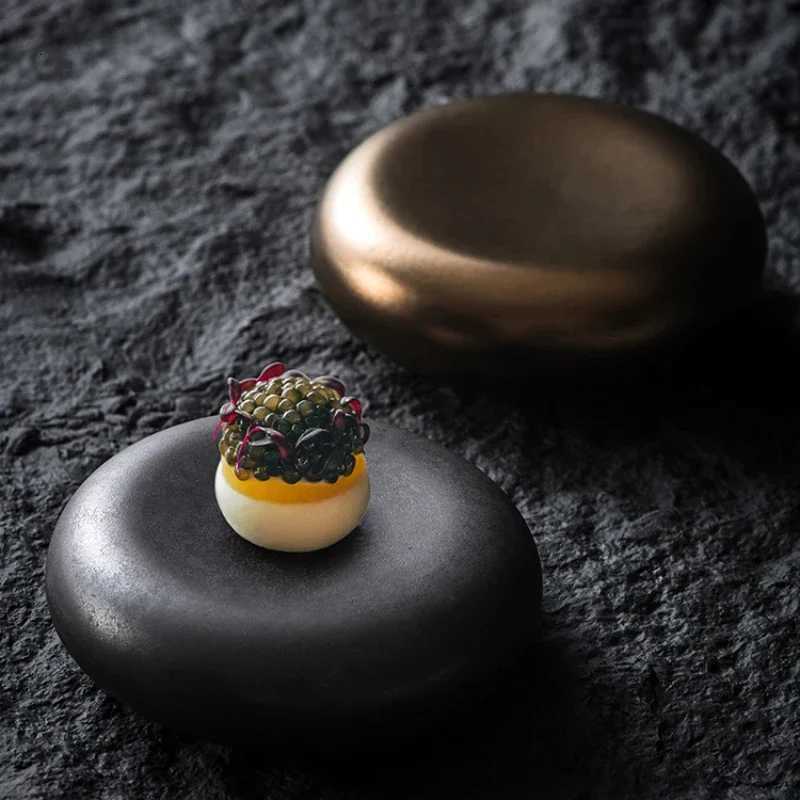 Frenchstyle predinner snack plate with a high sense of western food exquisite small plates and creative dessert plates Y251025