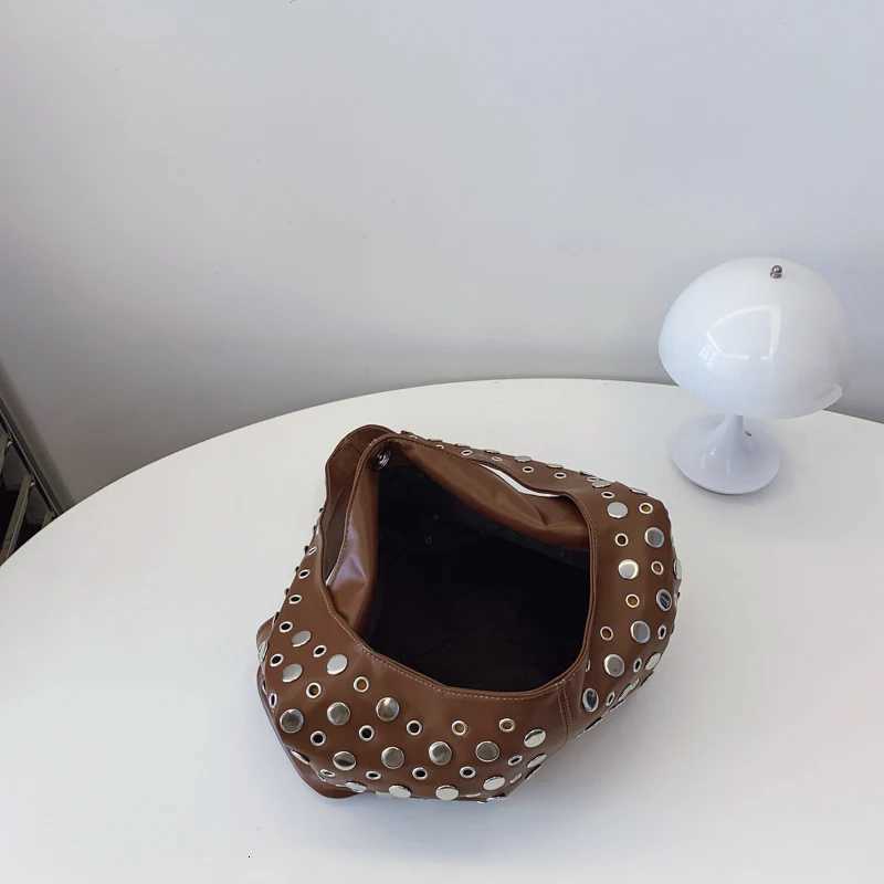 LEFTSIDE Rivets Design PU Leather Bucket Bags for Women 2025 New Punk Style Trend Female Shoulder Bag Handbags and Purses Z251024