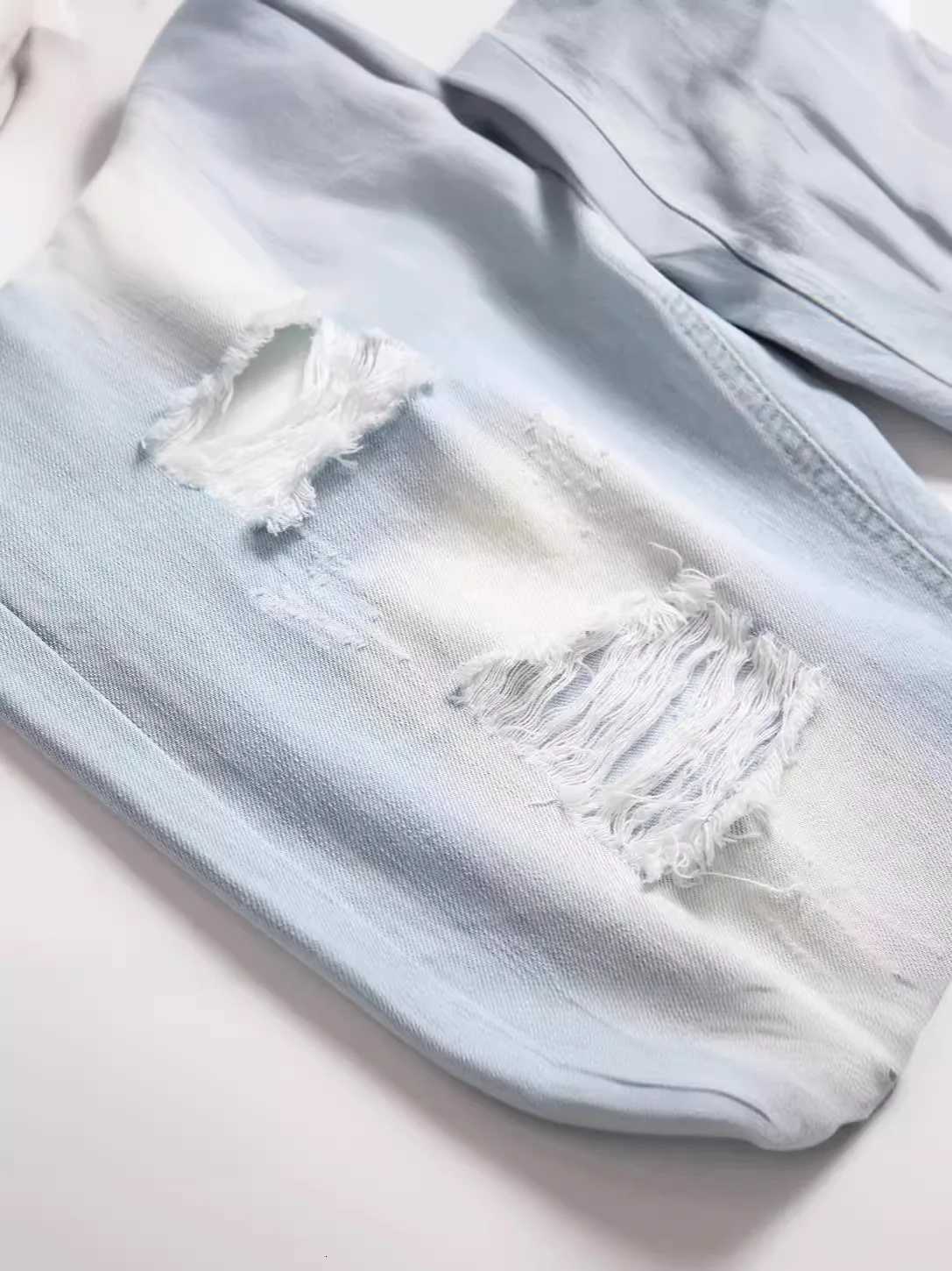 2024 New Summer Shorts Jeans Men Denim Pants Stretch Dark Blue Fashion Design Mens Jeans Slim Straight Male Short Jeans HombreXJ251025