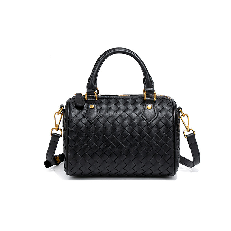 Luxury Brand Designer Bag Light Luxury Boston Handbag 2025 Spring Summer New Handheld Bag Single Shoulder Crossbody Quilted Bag Pillow Bag Camera Bag