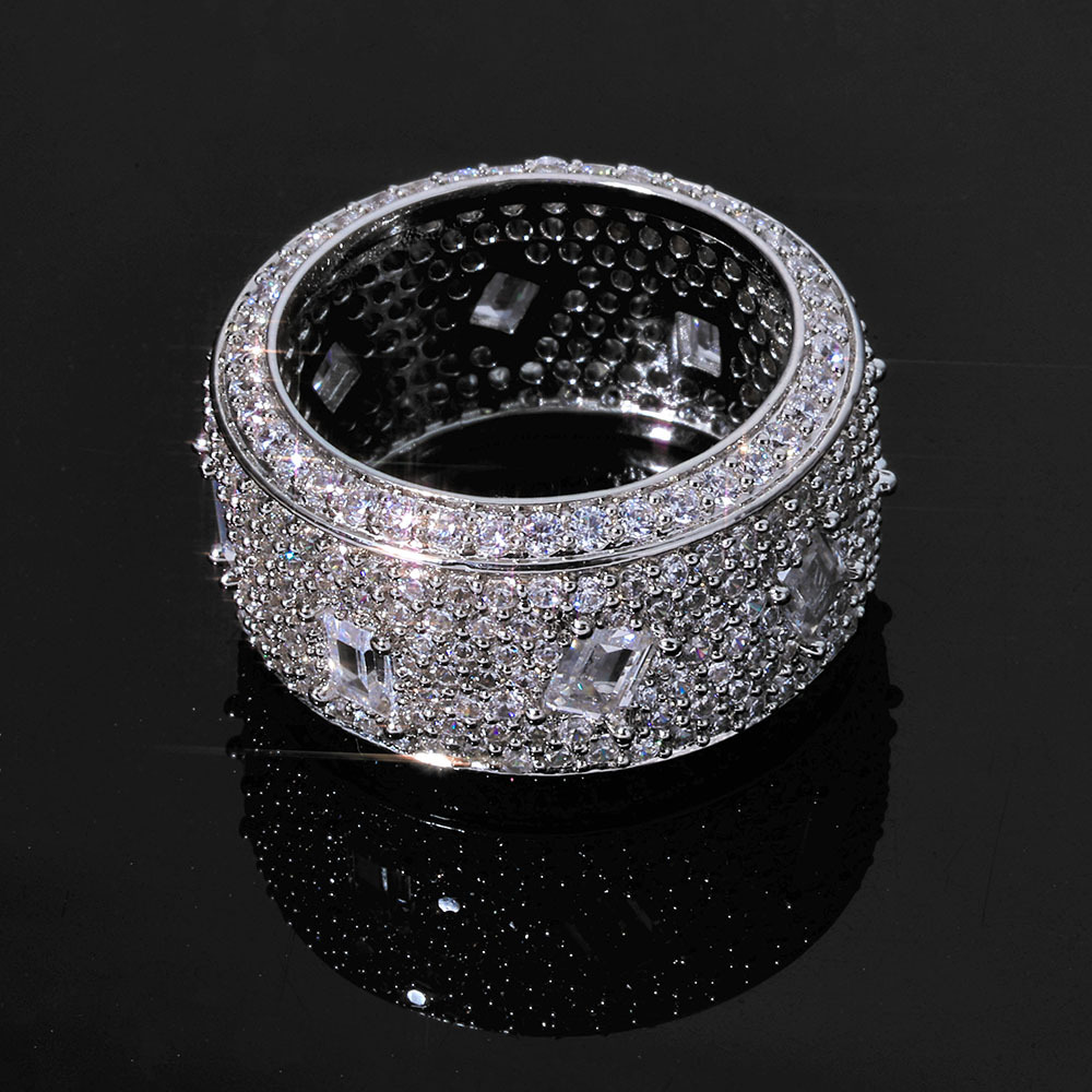 Choucong 2025 Wedding Rings Luxury Jewelry 18K White Gold Fill Pave Micro 5A Cubic Zircon CZ Diamond Gemstones Party Women Men Ring For Lover Gift