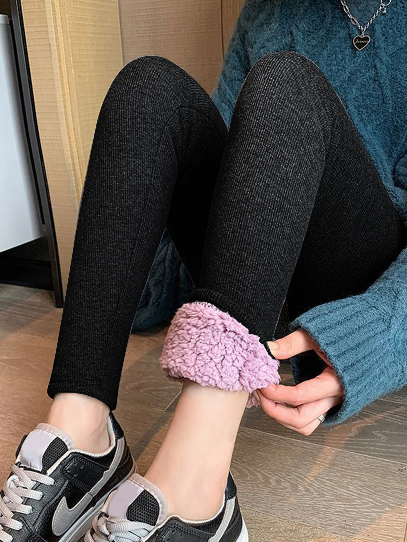 Cloud Velvet Leggings For Women Wearing Cashmere Thick Warm Thin Cotton Pants Northeast Extra Thick Lamb Velvet Foot Pants 251018