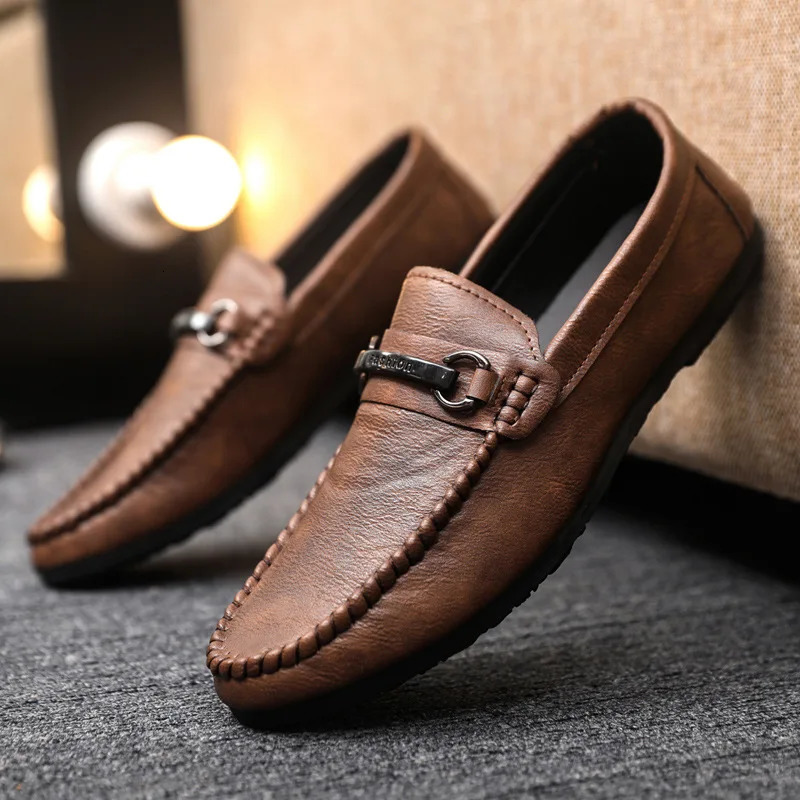 High Quality Leather Men Casual Shoes Comfortable Light Men Loafers Formal Men Dress Shoes Breathable Slip on Men Driving Shoes 251023
