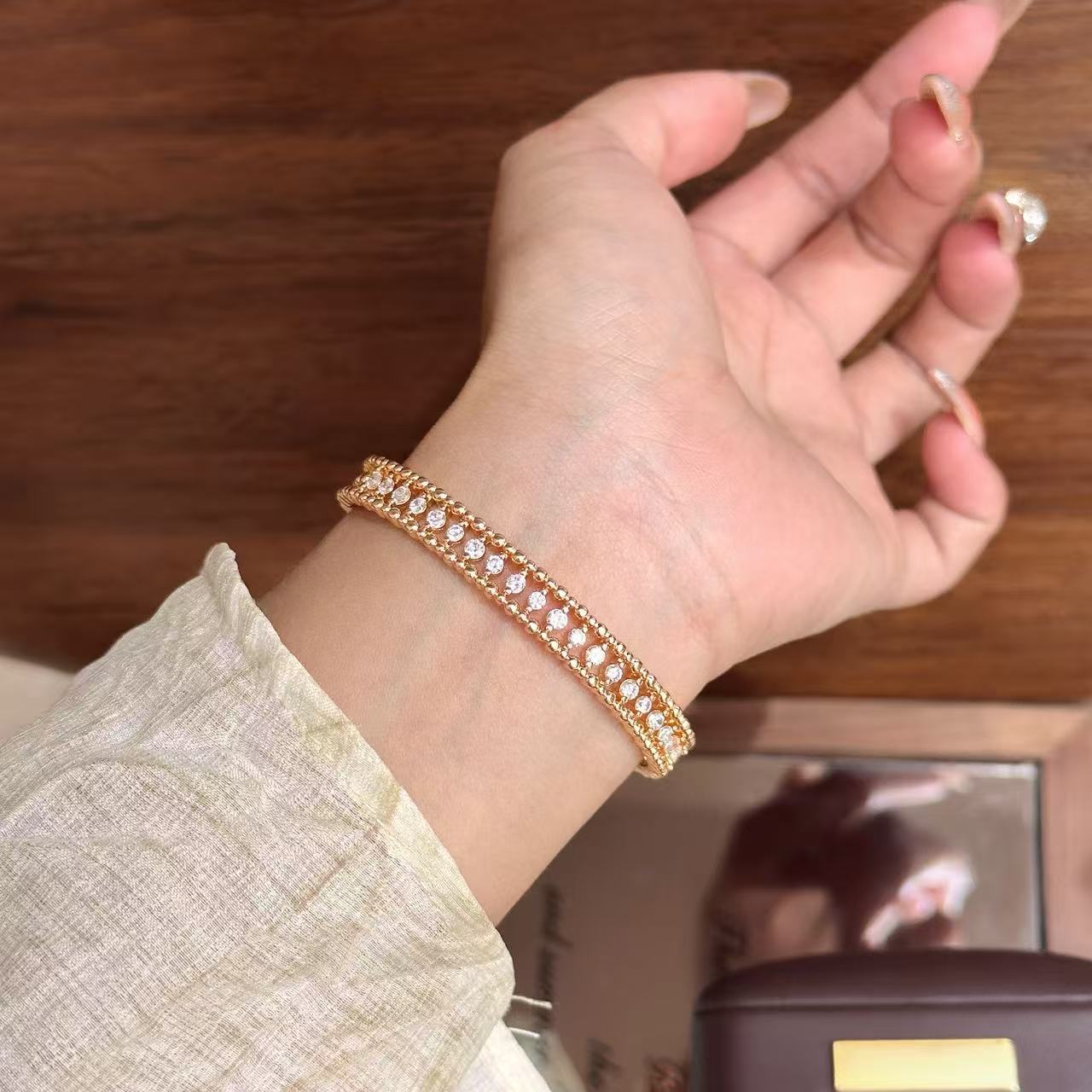 TaiYang New French Vintage Openwork Bracelet, Adjustable Beaded Edge Copper Bangle with Medieval Elegance for Women