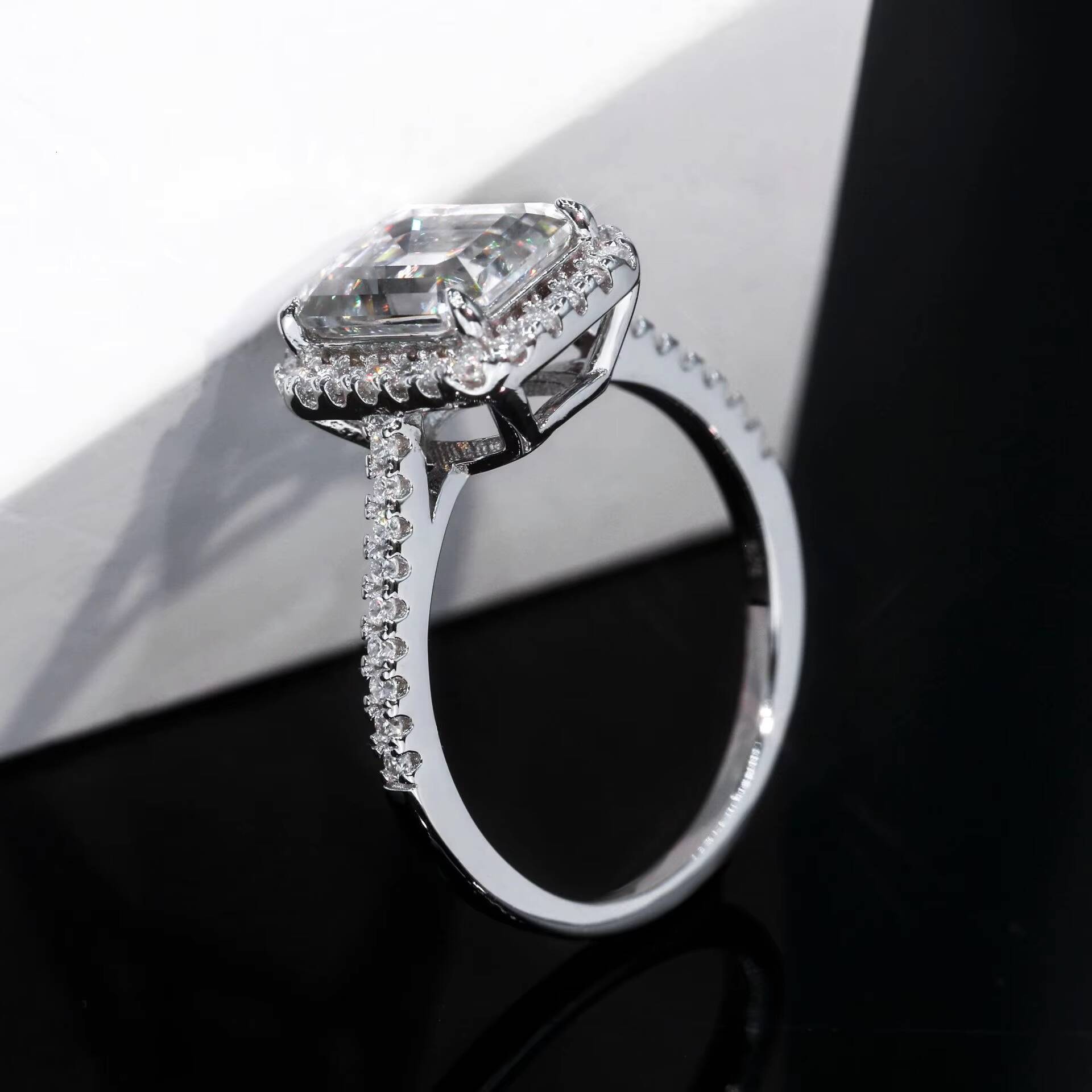 Fashion Hip Hop Moissanite Cuban Chain Ring Full of Inlaid Moissanite Electroplating Real Gold tide Mens Ring