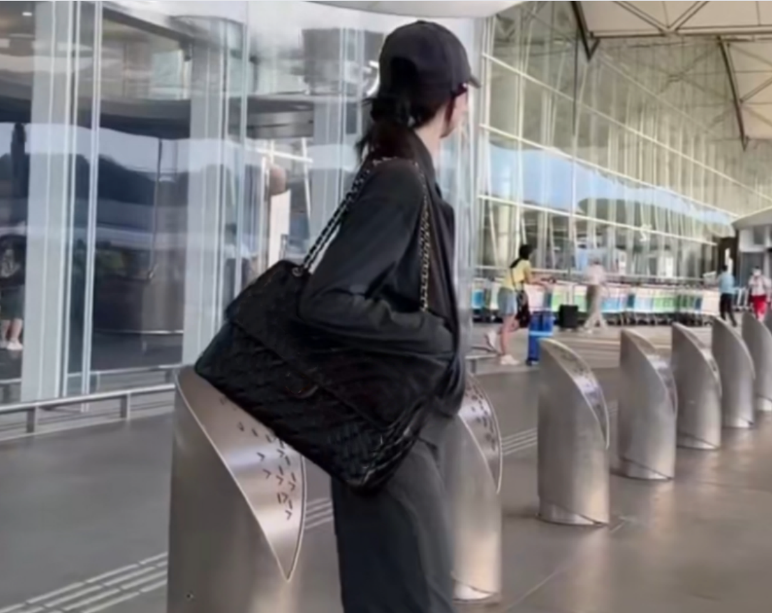 10A Top Quality Jumbo Double Flap Bag Luxury Designer black bag CFsilver hardware Leather Classic All Black Purse Quilted Handbag Shoulder Bags 42x30cm