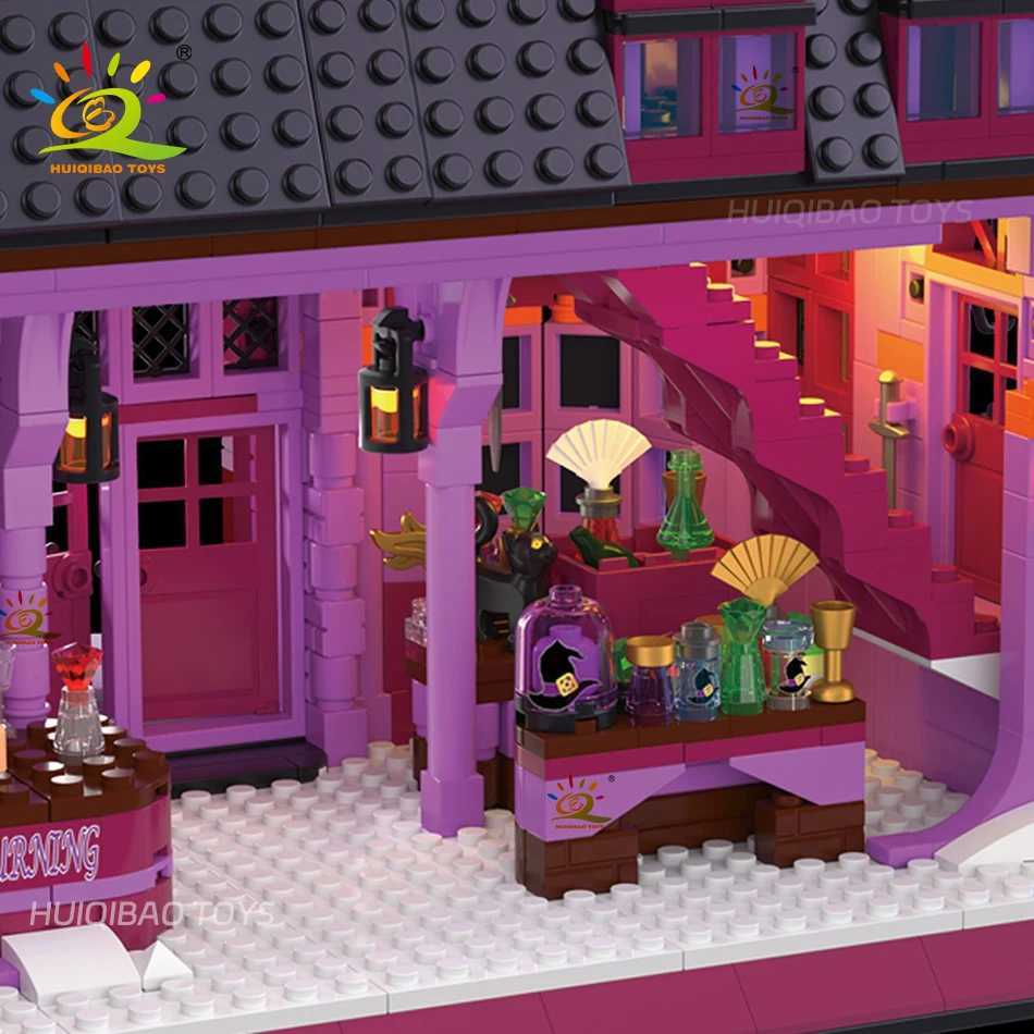 HUIQIBAO Halloween Witch House Wizard Bar Magic Shop Micro Model Building Block City DIY Store Assembly Brick Toys for Children C251023