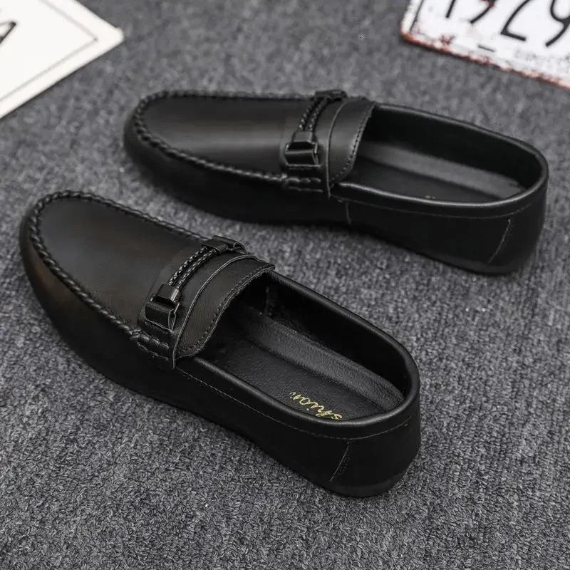 Thick Sole Male Casual Shoes Platform Office Loafers Mens Leather Shoes Adults Elegant Clearance Korean Style zapatillas 251023
