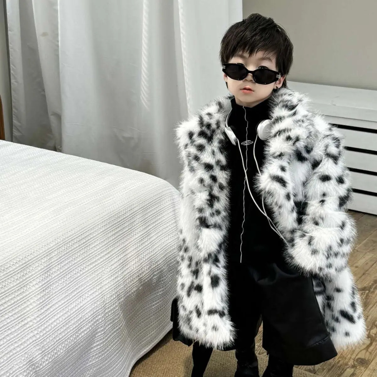 Autumn and Winter Children Fur Coat Thickened Warm Children Clothing Fox Fur Coat Versatile Trendy Style 251023
