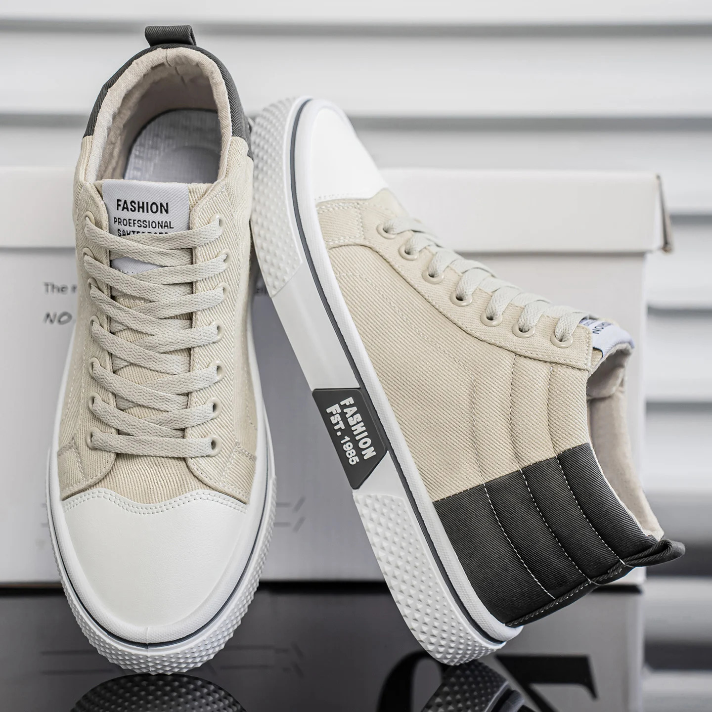 Mens canvas shoes fashionable and trendy midtop comfortable suitable for outdoor hiking lightweight blue and beige vers 251023