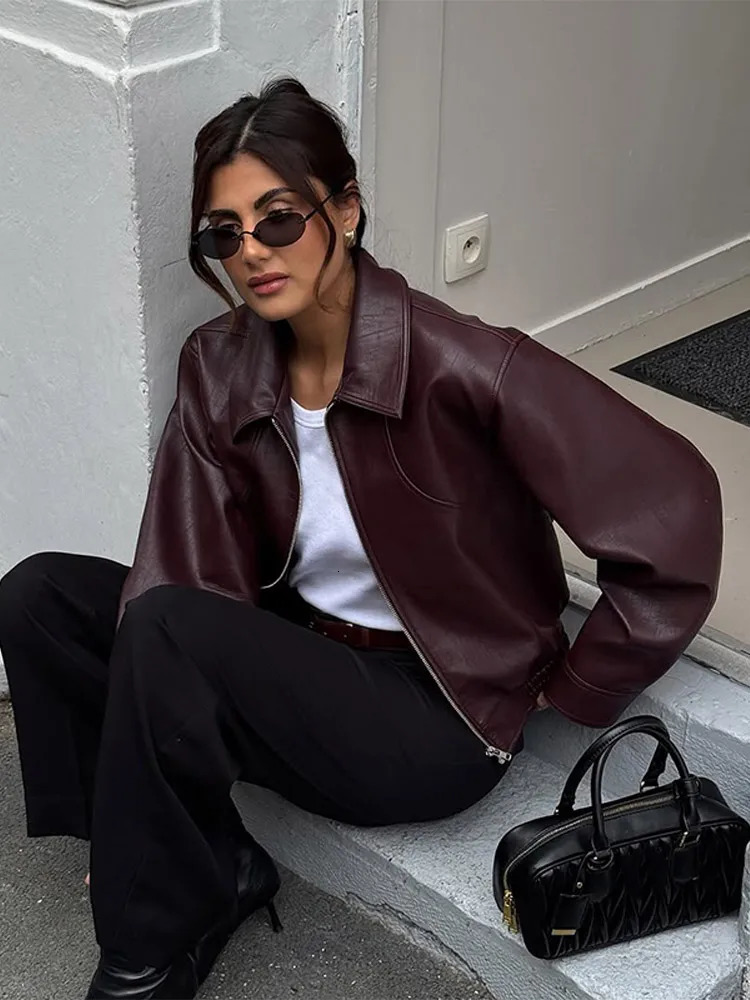 Fashion Lapel Short Leather Coat Women Retro Solid Zipper Simple Long Sleeve Jackets Female Autumn Fashion Casual Street Jacket 251020