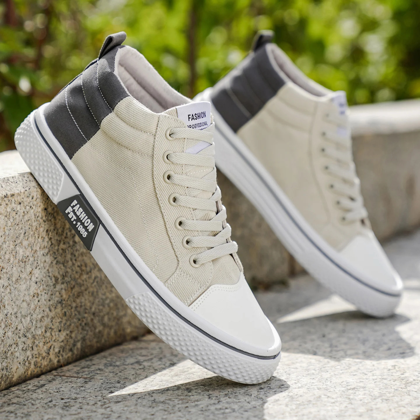 Mens canvas shoes fashionable and trendy midtop comfortable suitable for outdoor hiking lightweight blue and beige vers 251023