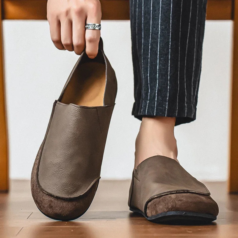 Mens Casual Shoes Comfortable Retro Mens Leather Casual Shoes Mens Fashion Retro Flat Boots for Men Shoes 251023