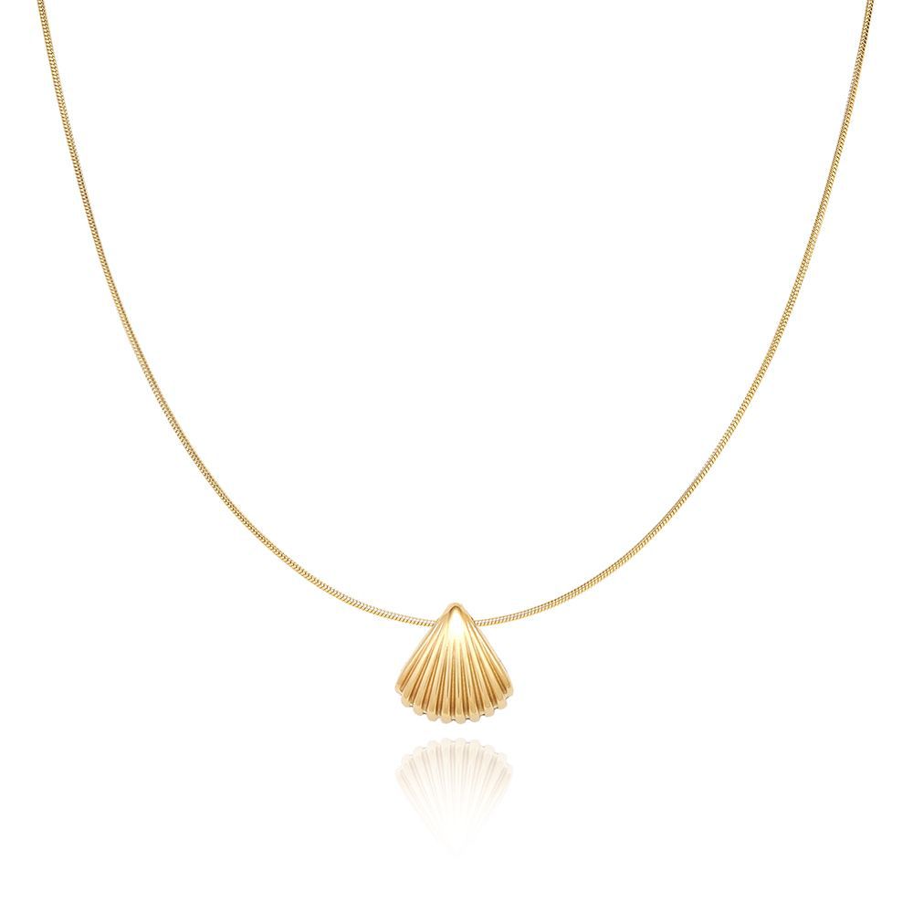 Designer necklace Gold necklace Vintage fan-shaped pendant necklace dress design light luxury fashion temperament high-end zircon collarbone chain