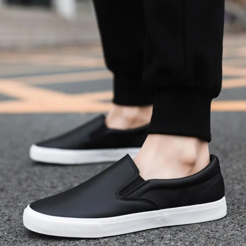 Man Shoes Leather Casual Shoe Soft Sole Driving Shoes Mens Small Leather Shoes Comfort Slipon Loafers Big Size48 251023