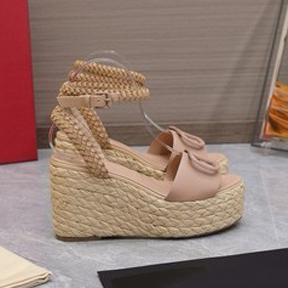 Classics platform wedge Sandals genuine leather ankle strap buckle Lafite grass weaving Chunky Heel heels Open toe toe dress shoe Women Luxury Designers Sandal