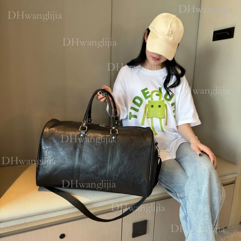 DHGM Luufan Crazy Horse Genuine Men Real Leather Travel Duffel Vintage Big Weekend Bag Male Luuage Handbag Duffle 9791
