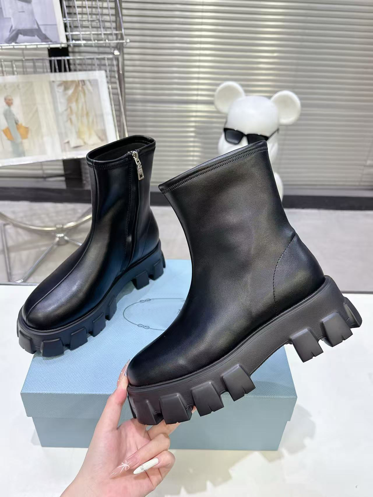 designer fashion Brushed leather boot luxury calfskin women Platform Triangle mark Martin Boots Slip-On suede Chelsea boot Monolith stretch nappa Leather boot