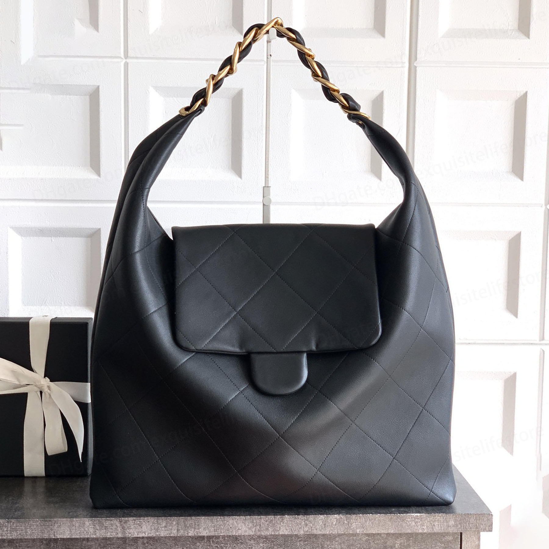 New Maxi Hobo Bag Luxury Designer Shiny Genuine Leather Shoulder Bag Golden Hardware Clutch Bag Credit Card Slot Handbag Fashion Women Casual Shopping Purse 10A