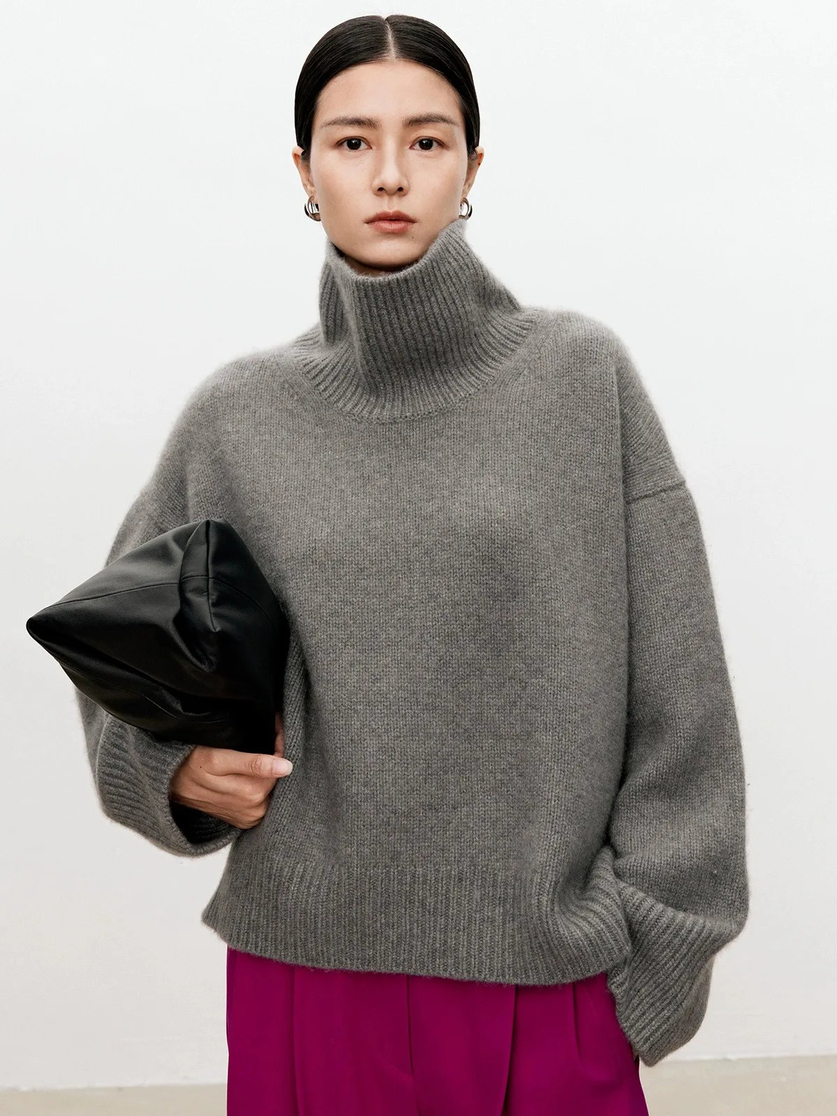 Turtleneck pure cashmere sweater female loose and thick languid lazy wind pullover sweater knitting base WOOL sweater 251023
