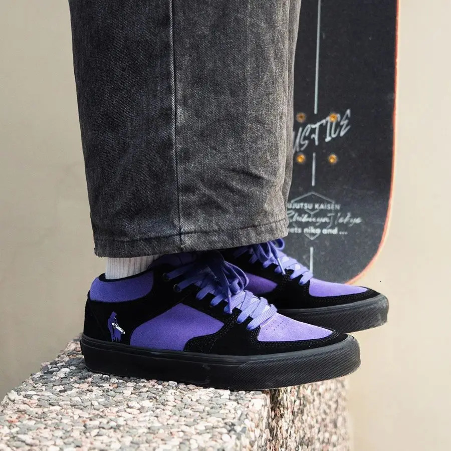 Goluck Purple Skateboarding Shoes for Men Athletic Sneaker Mid Top Antislip Casual Soft Leather Laceup Breathable Tennis 251023