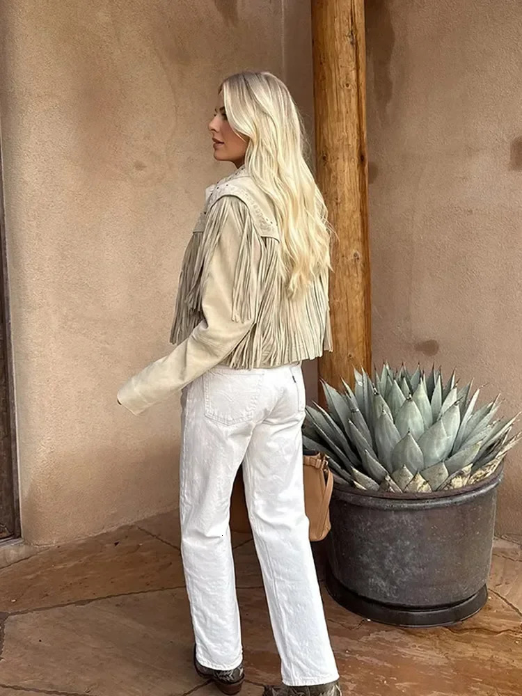 Short Pu Suede Jacket Women Fashionable Long Sleeve Tassel Lapel Collar Cropped Slim Coat Lady Street Outerwear 251020