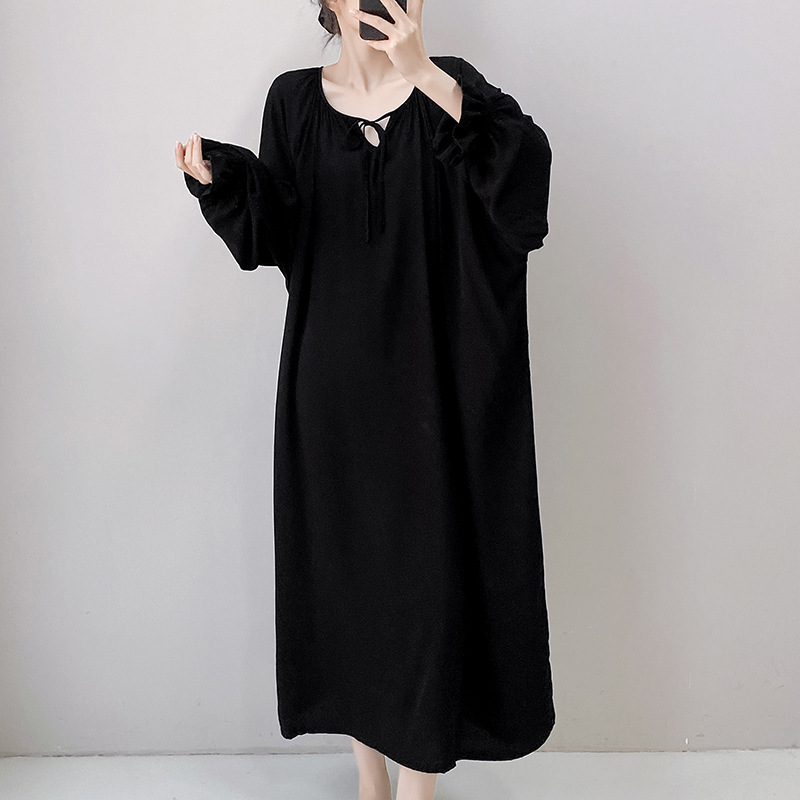 X223-Elevate Your Outfit with This Feminine Lightweight Cotton Blended Top