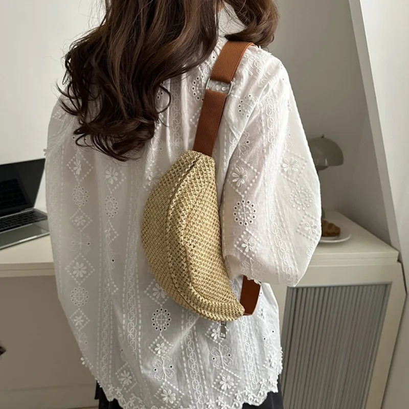 Half Moon Straw Woven Waist Bag Bohemian Vacation Beach Antitheft Woven Handbag Large Capacity Adjustable Chest Bag 251023